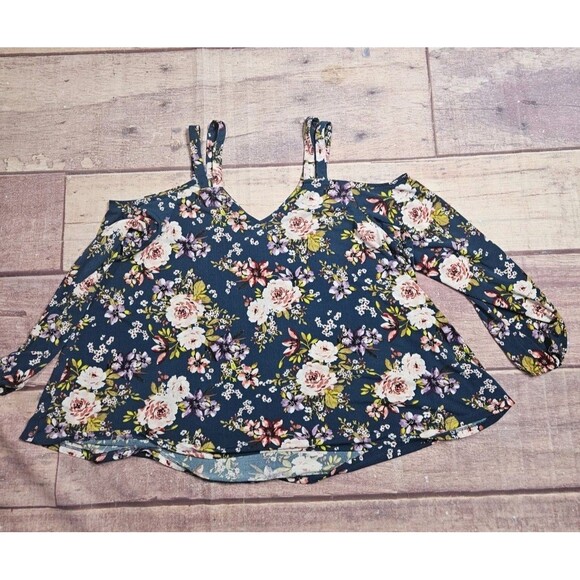 Torrid 2 Knit Crepe V-Neck Cold Cutout Cold Shoulder Top Blue Floral - Picture 5 of 5